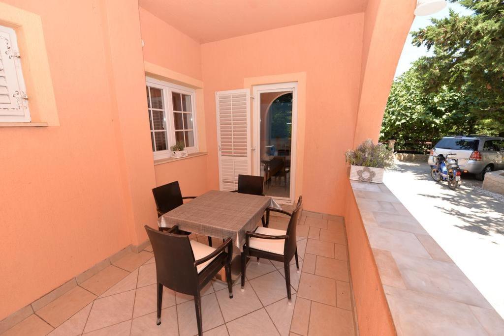 Apartments Rem نوفاليا المظهر الخارجي الصورة