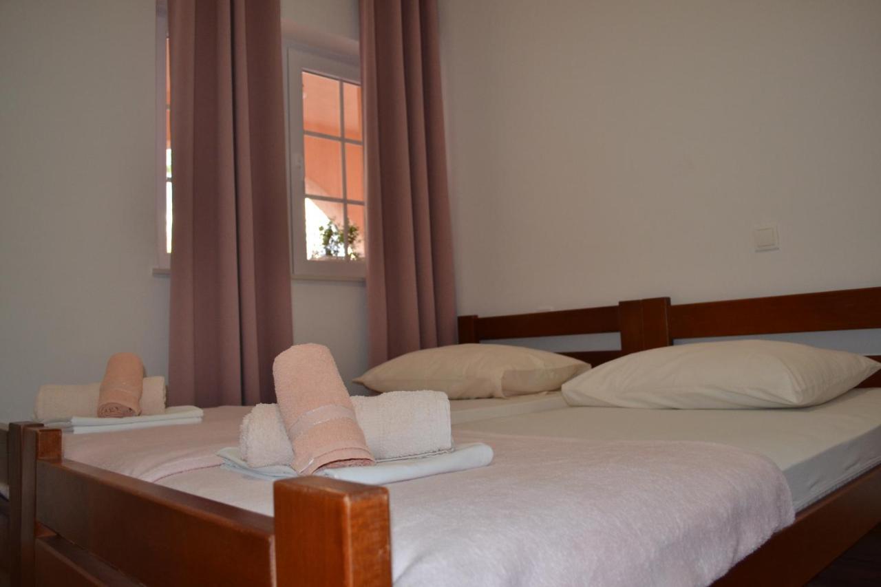 Apartments Rem نوفاليا المظهر الخارجي الصورة