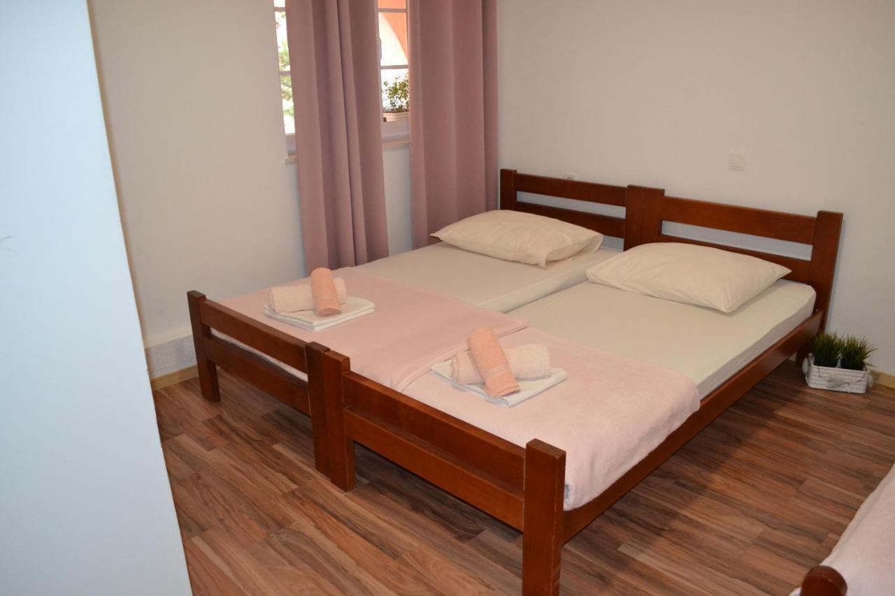 Apartments Rem نوفاليا المظهر الخارجي الصورة