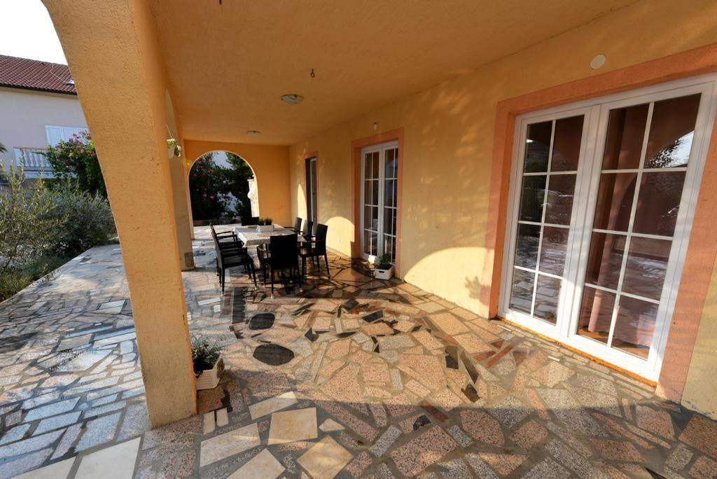 Apartments Rem نوفاليا المظهر الخارجي الصورة